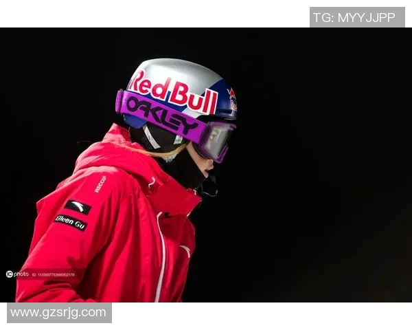 南京滑板队在极限运动会中以85分稳居积分榜首位