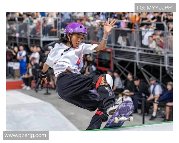 滑板人生的深度对话：杨强与梦想与挑战的碰撞之旅