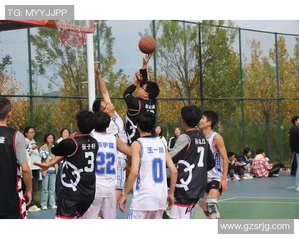 大学生挑战安道尔BC的篮球赛场展现青春激情与团队精神