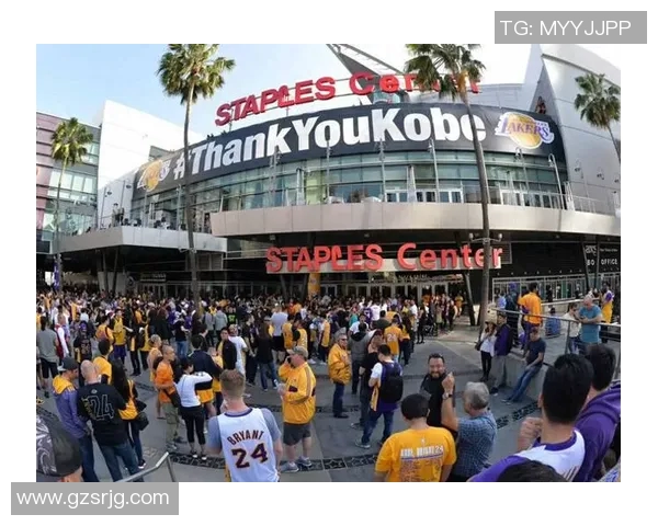 快船新球馆设计亮相2025年正式迁出斯台普斯中心迎新篇章