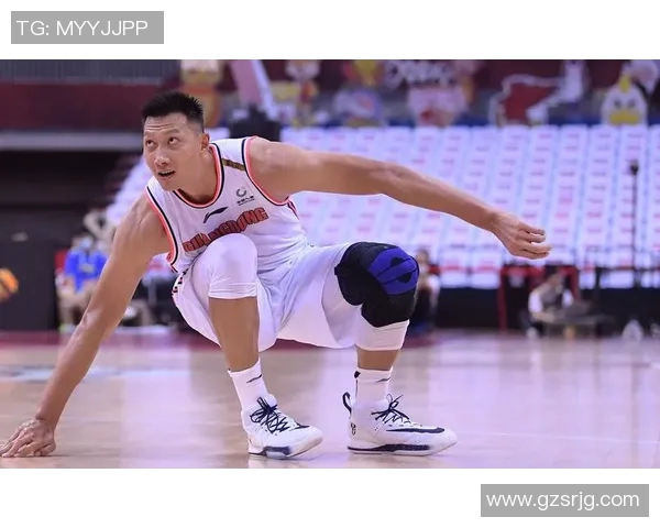 易建联重返赛场展现传奇风采球迷期待他带领球队再创辉煌