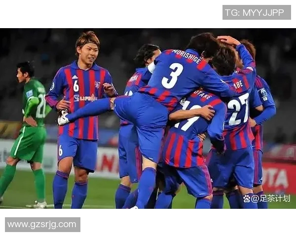 清水鼓动与神户胜利船的激烈对决展现足球魅力与团队精神