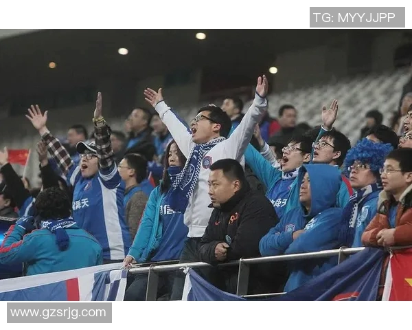 韩K联焦点战首尔对决城南激情碰撞期待精彩瞬间展现球队实力与战术博弈